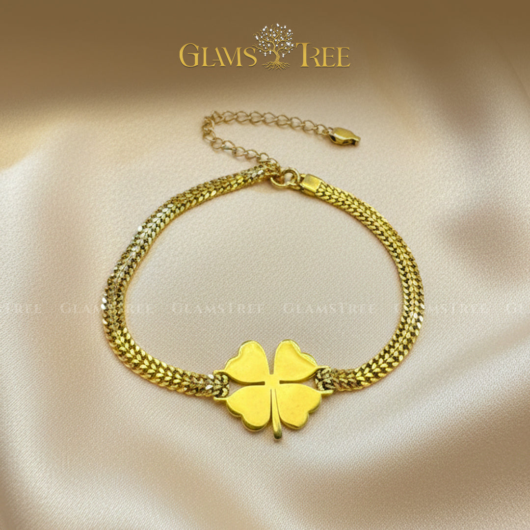 Glamstree Elegant Clover Charm Bracelet – Gold Plated