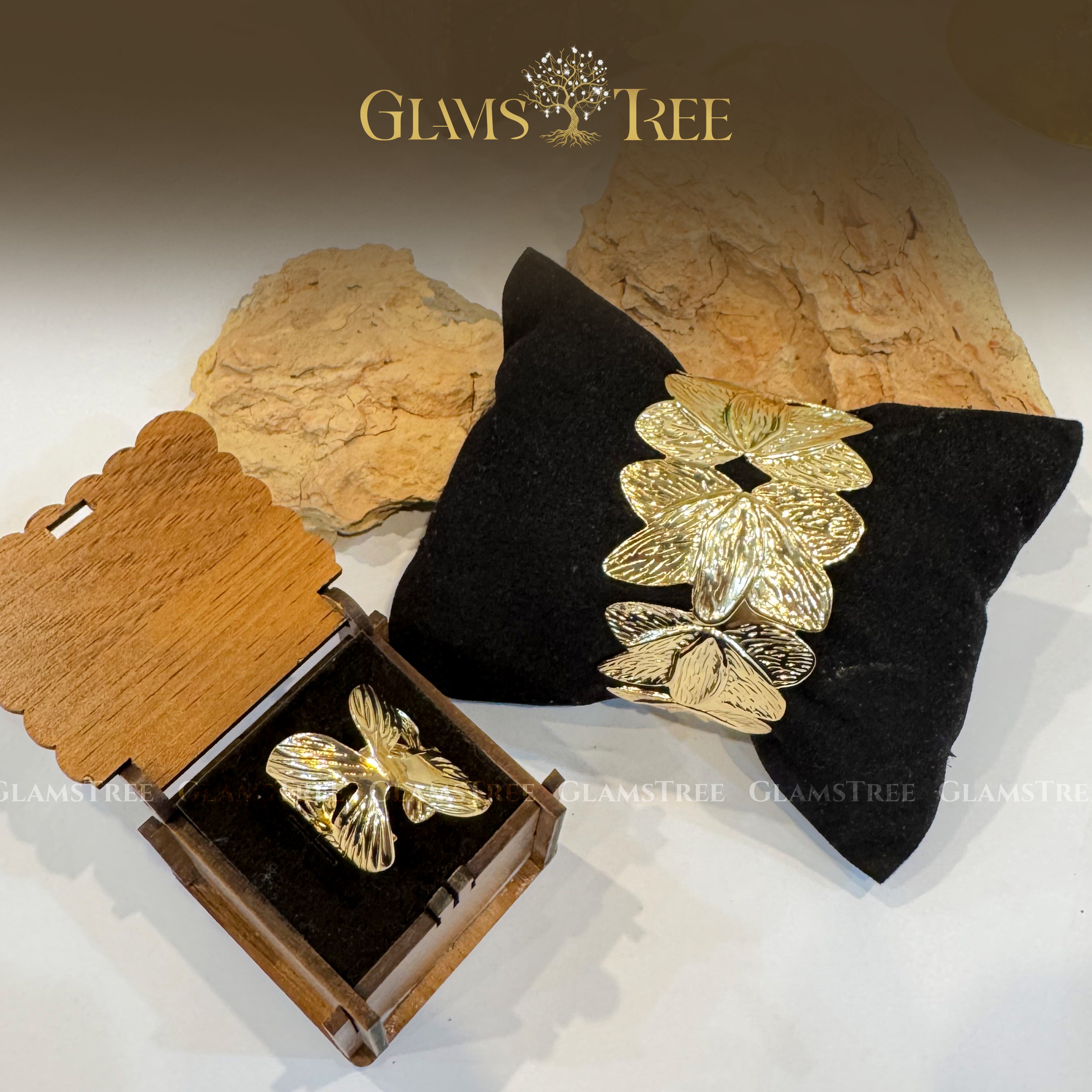 Bold Leaf Flower Chunky Cuff & Ring Set