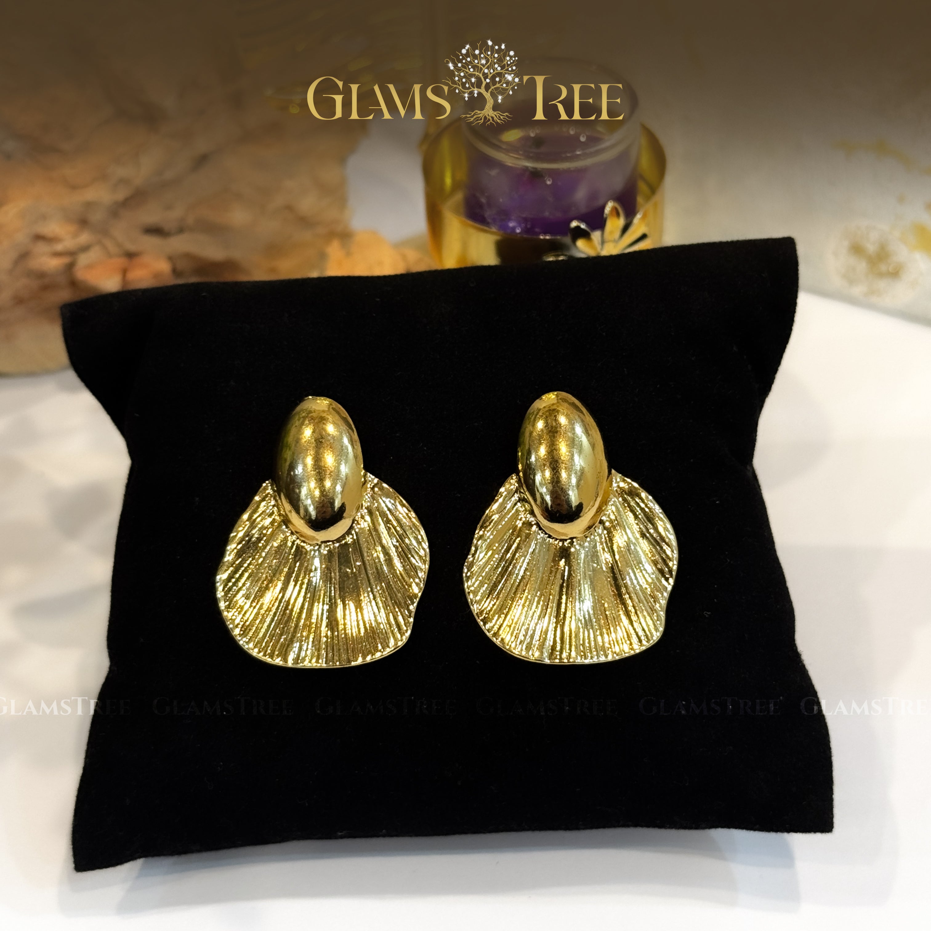 Golden Shell Stud Earrings
